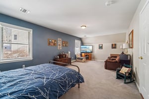 Eagle Crst-S0302-052.jpg