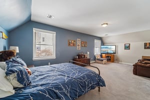 Eagle Crst-S0302-053.jpg