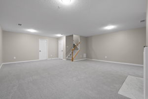  Photo 37