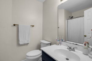 Photo 35