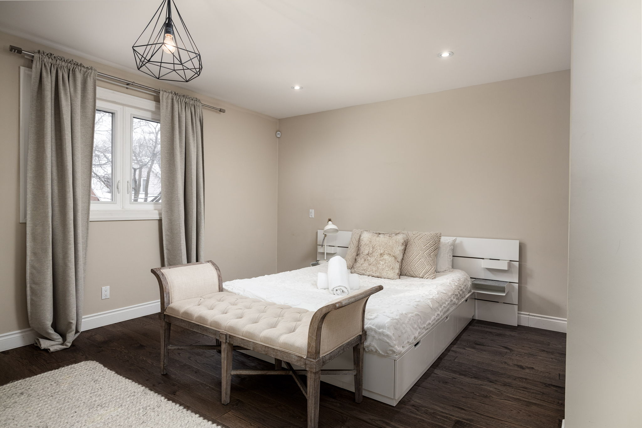 Toronto property showcase — delivered property photograph 8