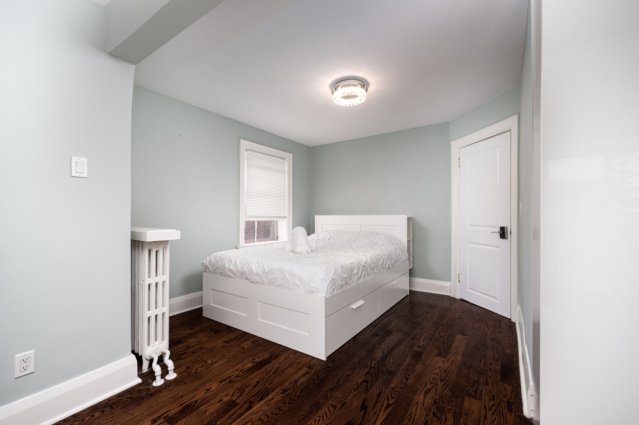 Toronto property showcase — delivered property photograph 12