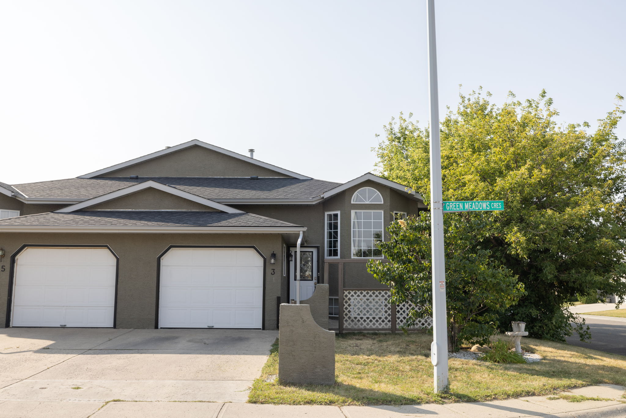 3 Green Meadow Crescent, Strathmore, AB T1P 1H4, Canada Photo 3