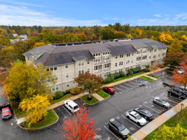 3 Harvest Dr unit 305, North Andover, MA 01845, USA Photo 2