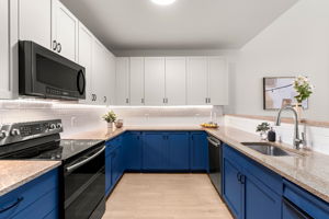 3 Harvest Dr unit 305, North Andover, MA 01845, USA Photo 30