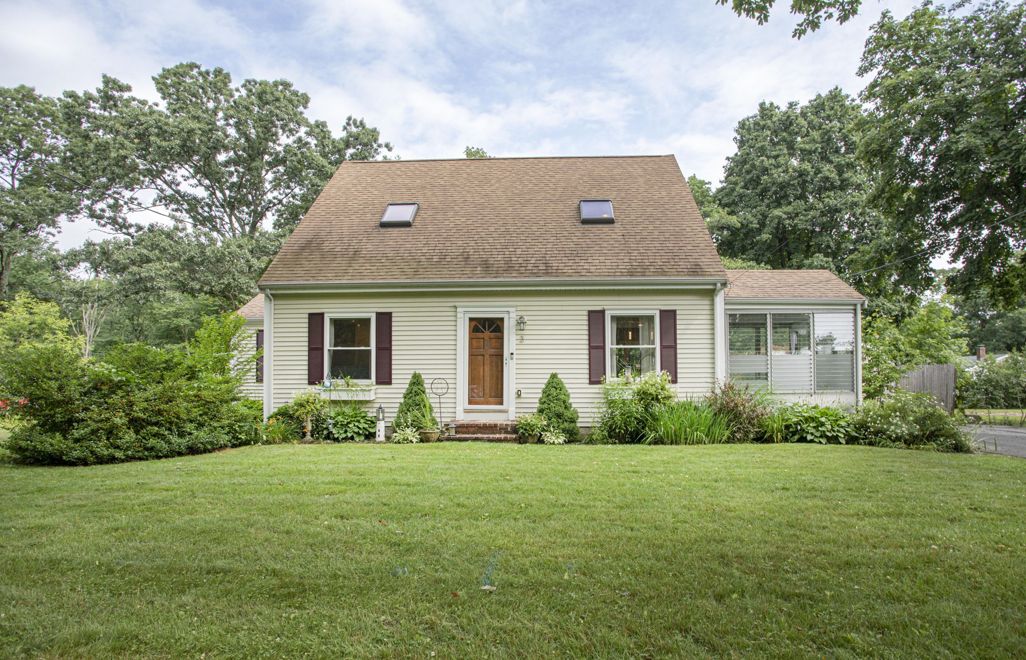 3 Harvey St, Norton, MA 02766 Deanna Dimarzio Architectural and Real