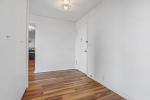 Horizon Rd 1021-S0906-011.jpg
