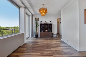 Horizon Rd 1021-S0906-019.jpg