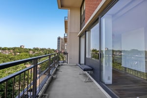 Horizon Rd 1021-S0906-039.jpg