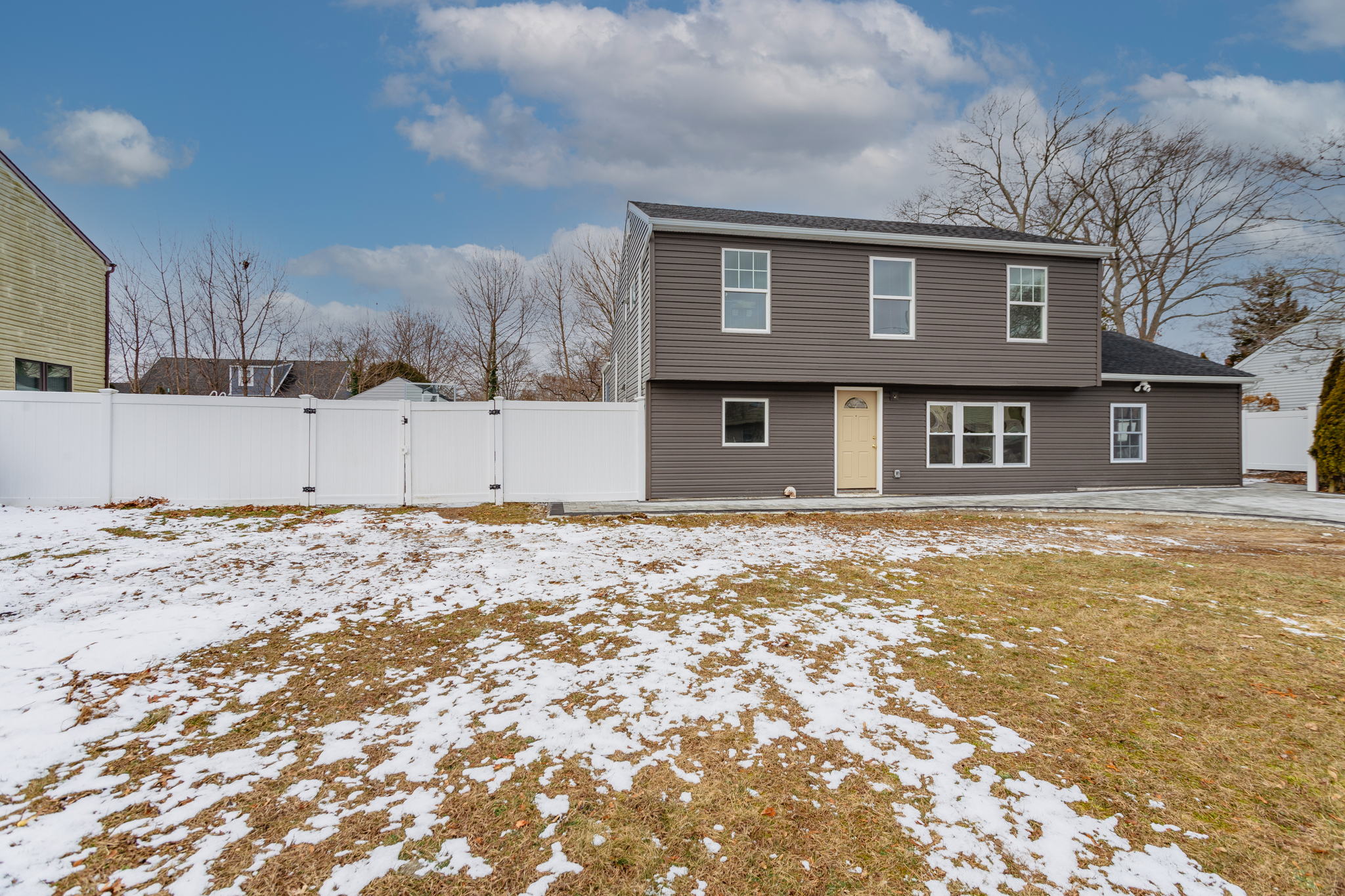 3 Huron St, Port Jefferson Station, NY 11776, USA Photo 3