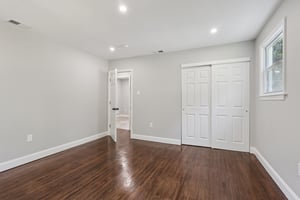 Kent St-S0808-027.jpg