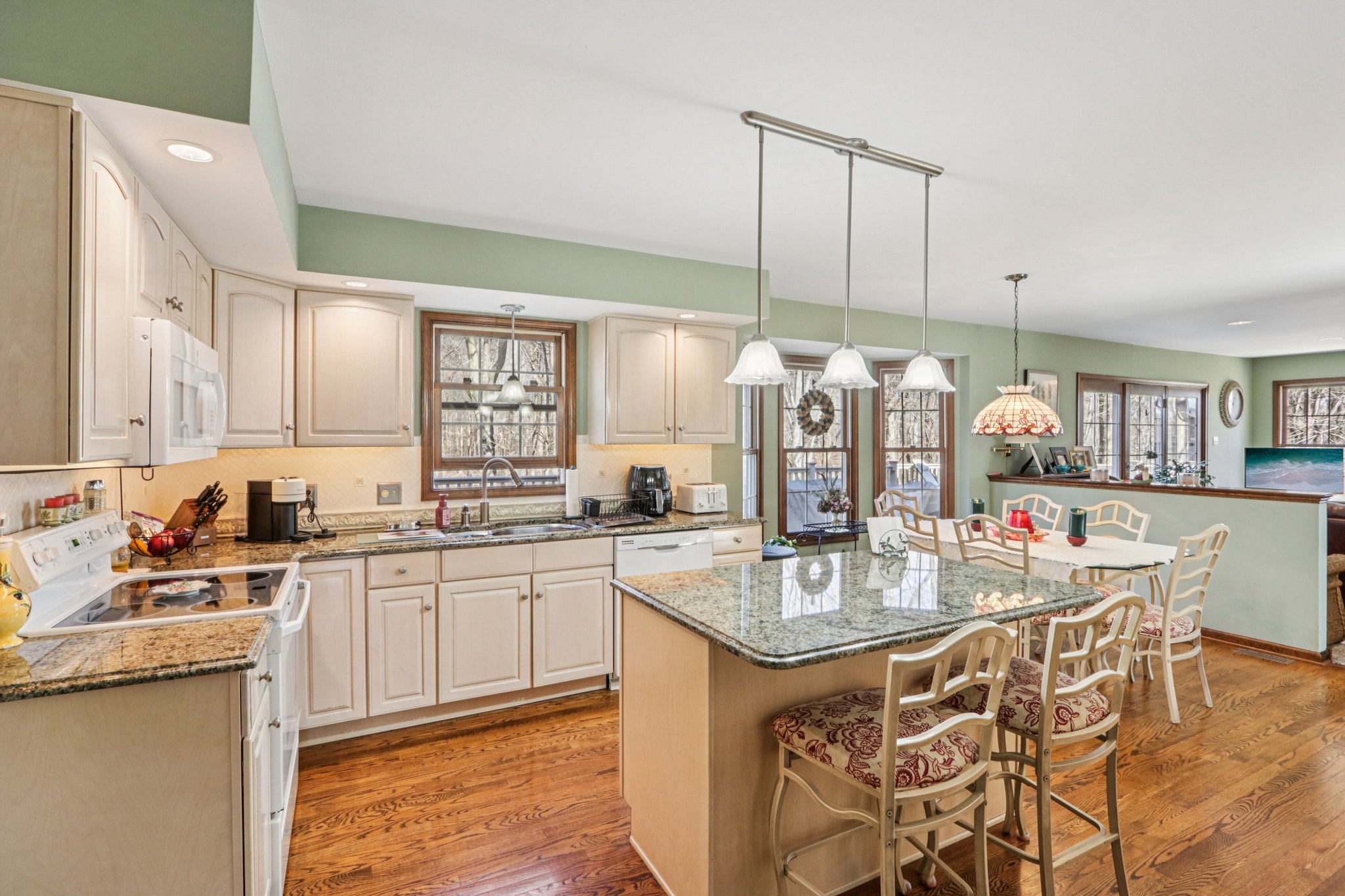 Kings Ct-S1103-025.jpg