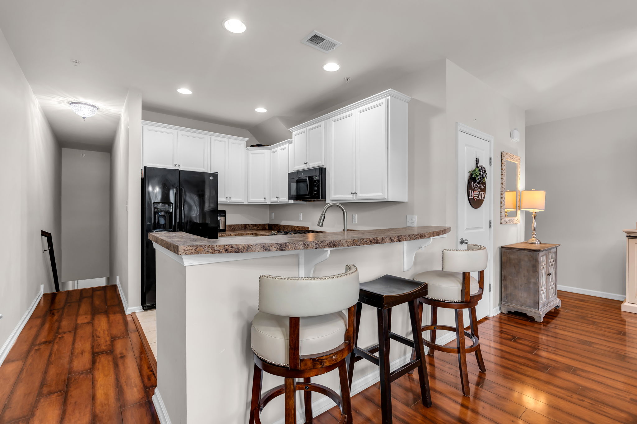 Breakfast Bar in the Kitchen