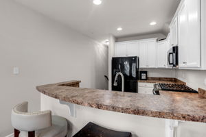 Breakfast Bar in the Kitchen