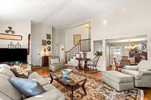 3 Larch Ave, Salem, MA 01970, USA Photo 9