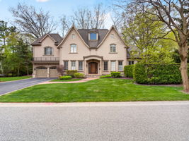 3 Legacy Ct, Toronto ON