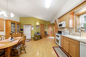  Photo 45