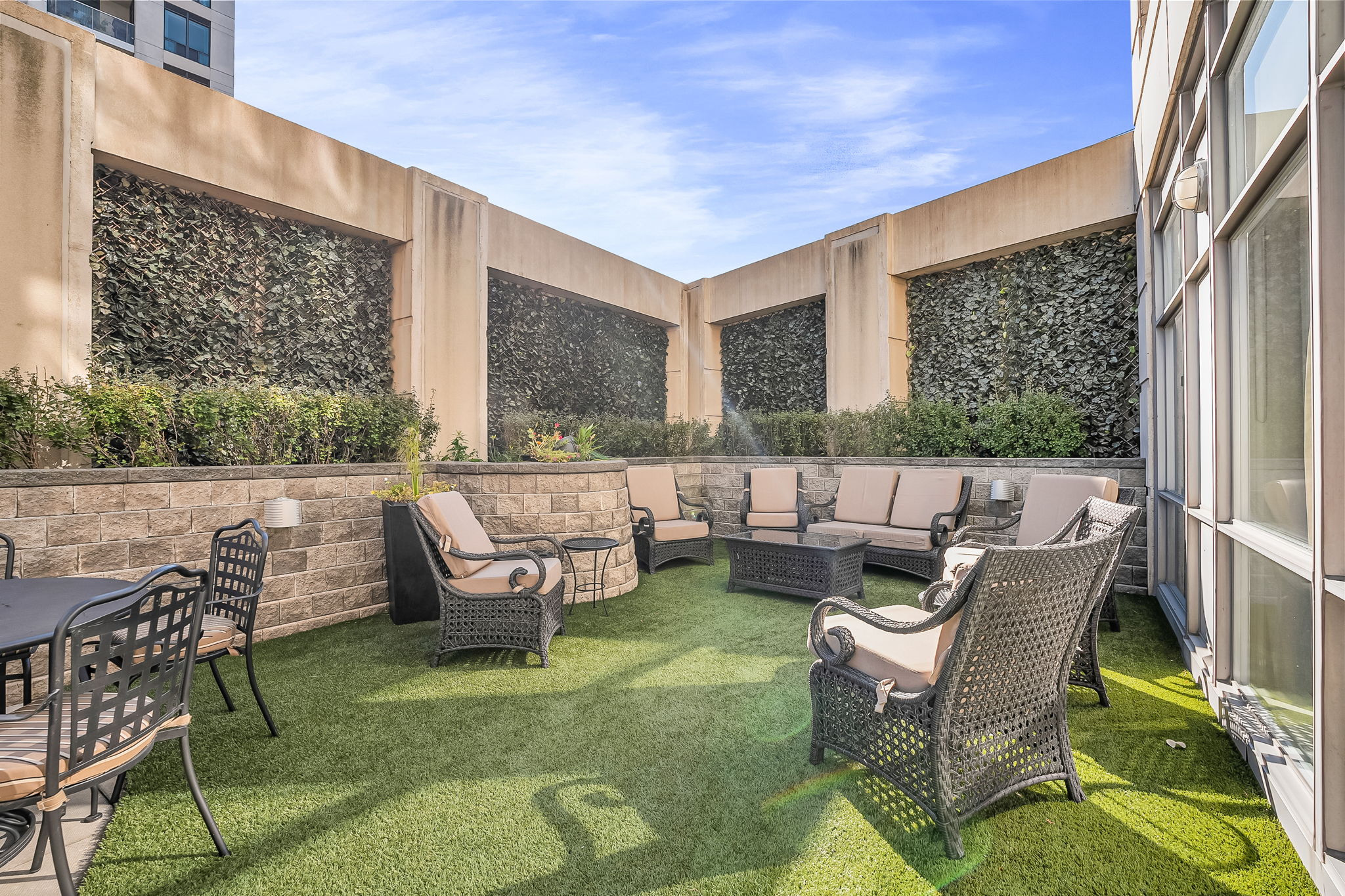 Outdoor Social Lounge