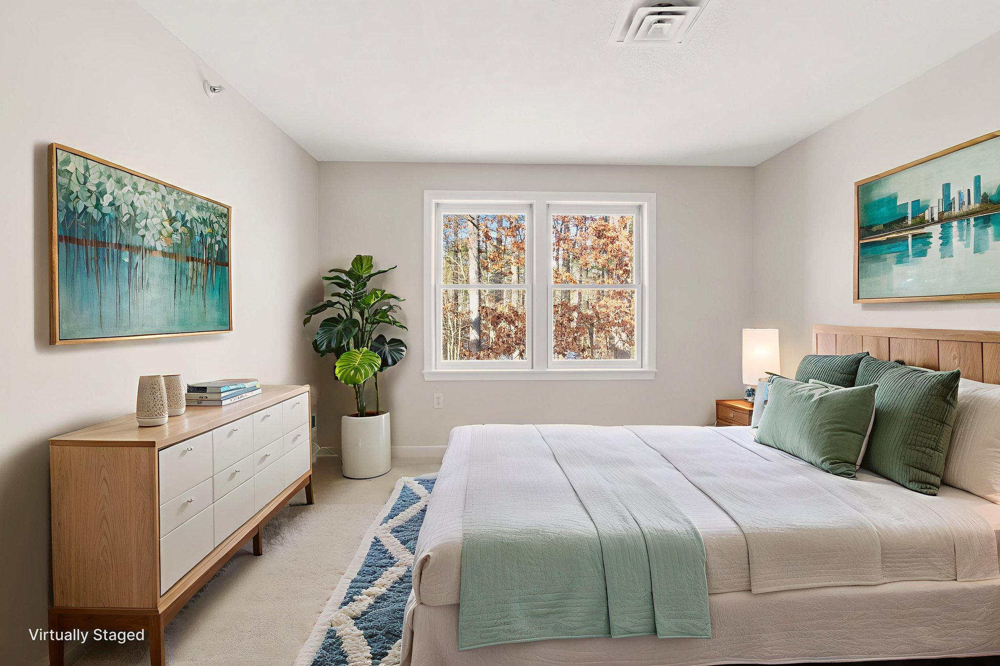 SHA03481 virtually staged.jpeg