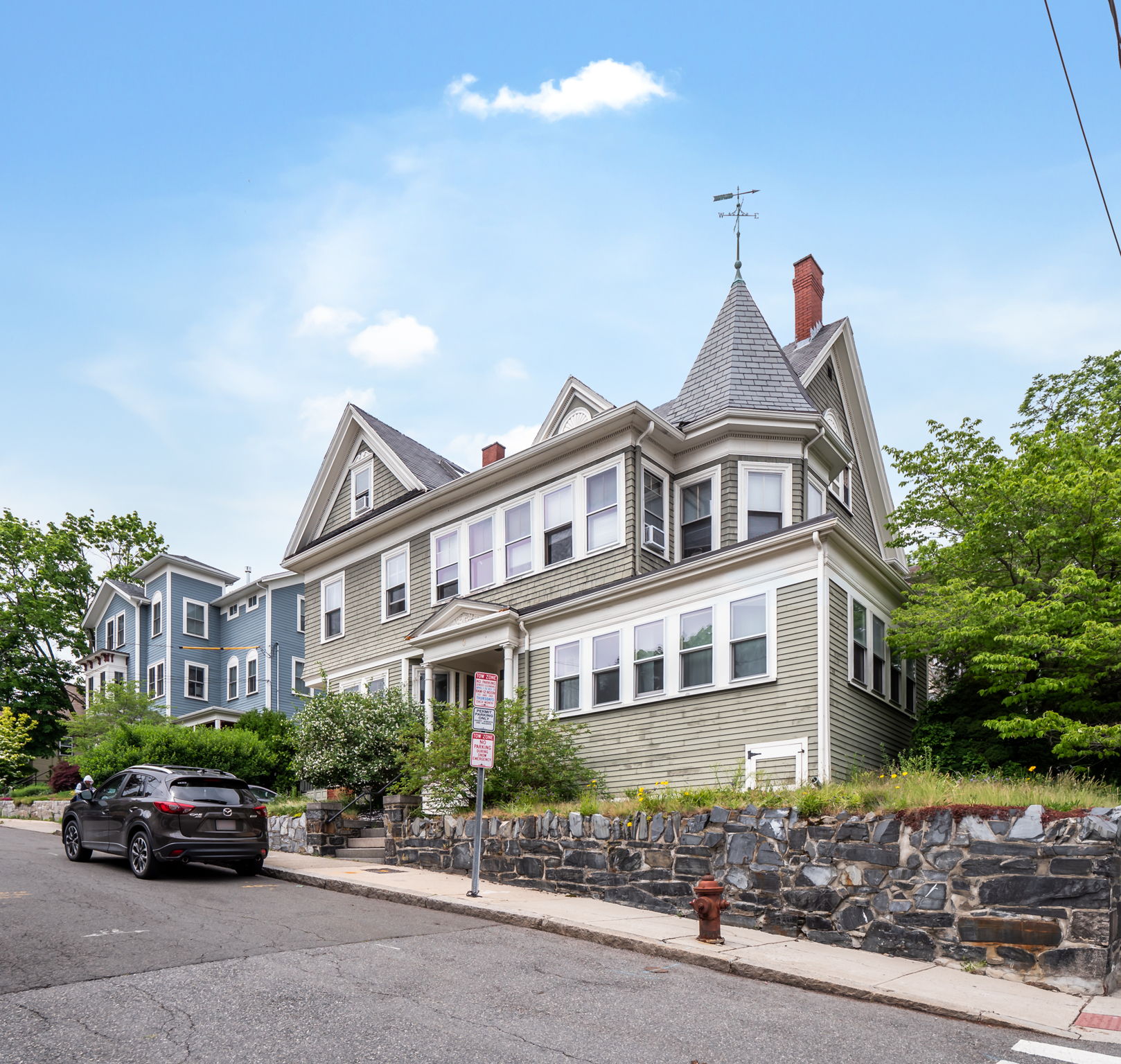 3 Monmouth st unit 4 Sommerville -15