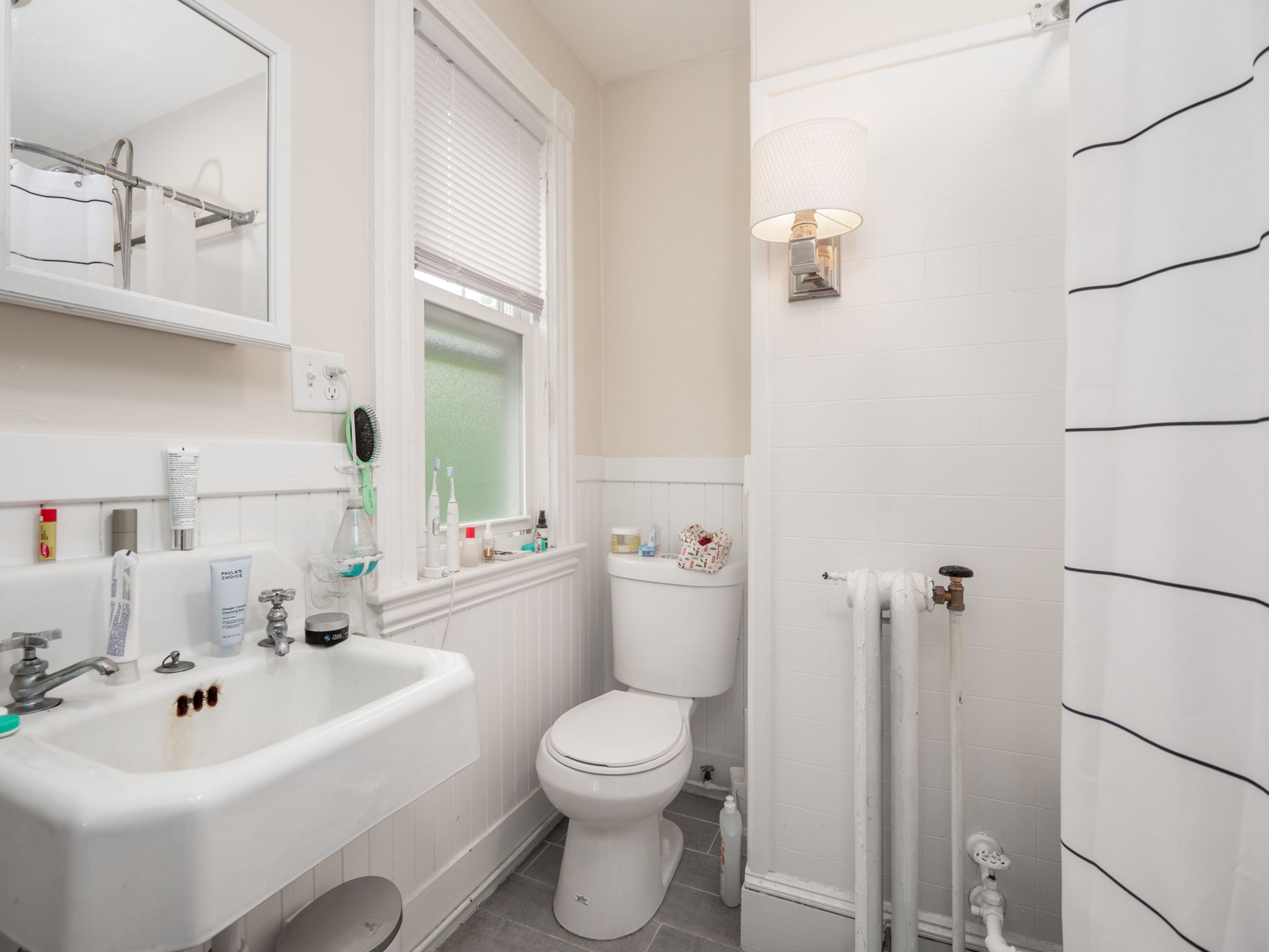 3 Monmouth st unit 4 Sommerville -5