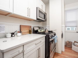 3 Monmouth st unit 4 Sommerville -8