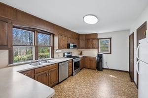 Kitchen with double sink