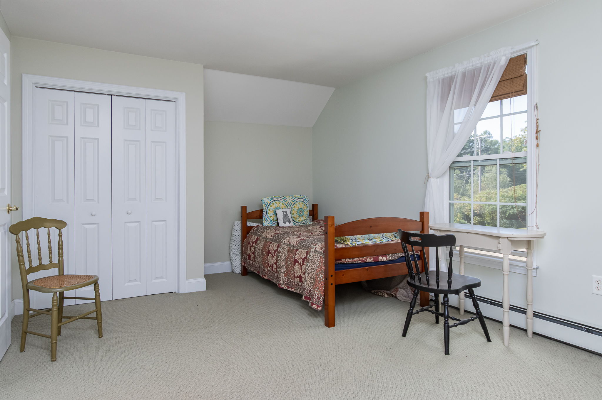 Bedroom2-1