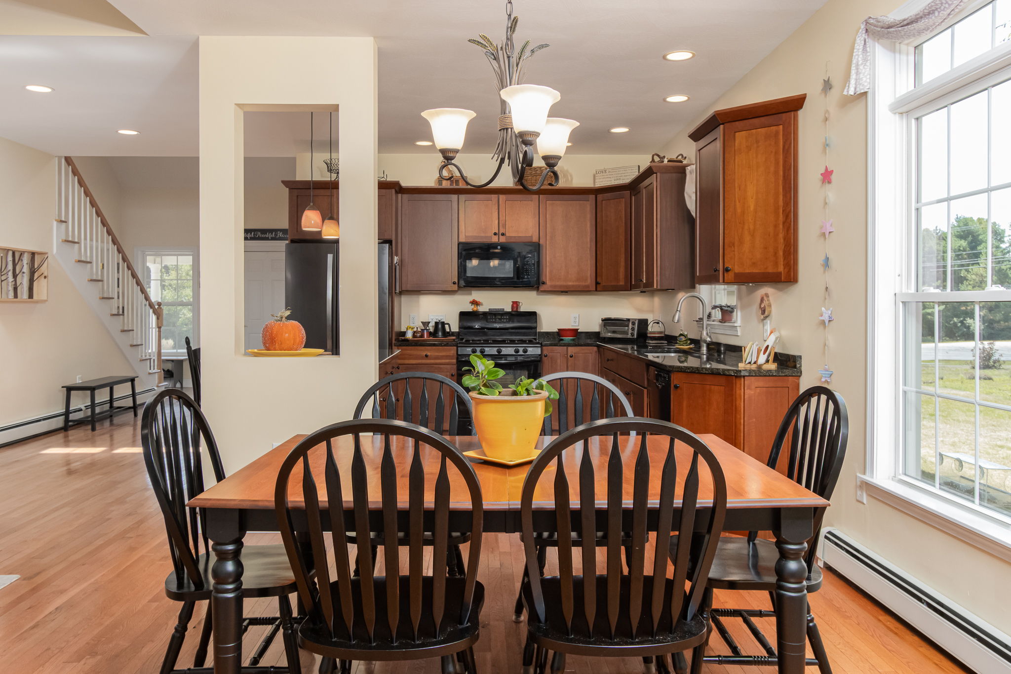 DiningRoom-4