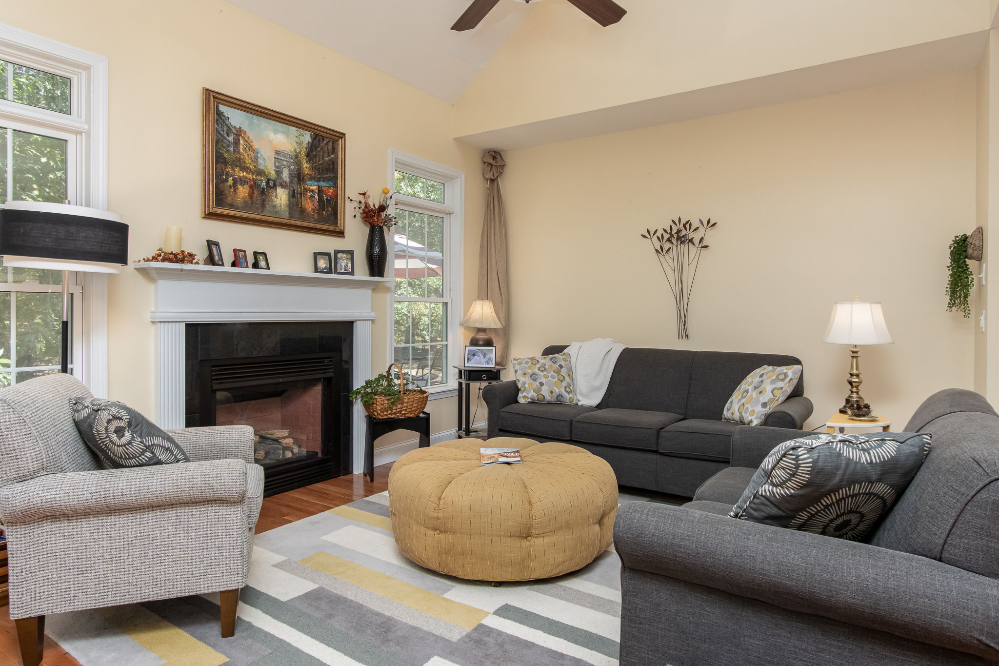 LivingRoom-4