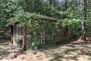 ExteriorRear-7