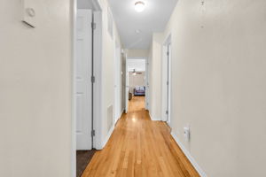  Photo 37