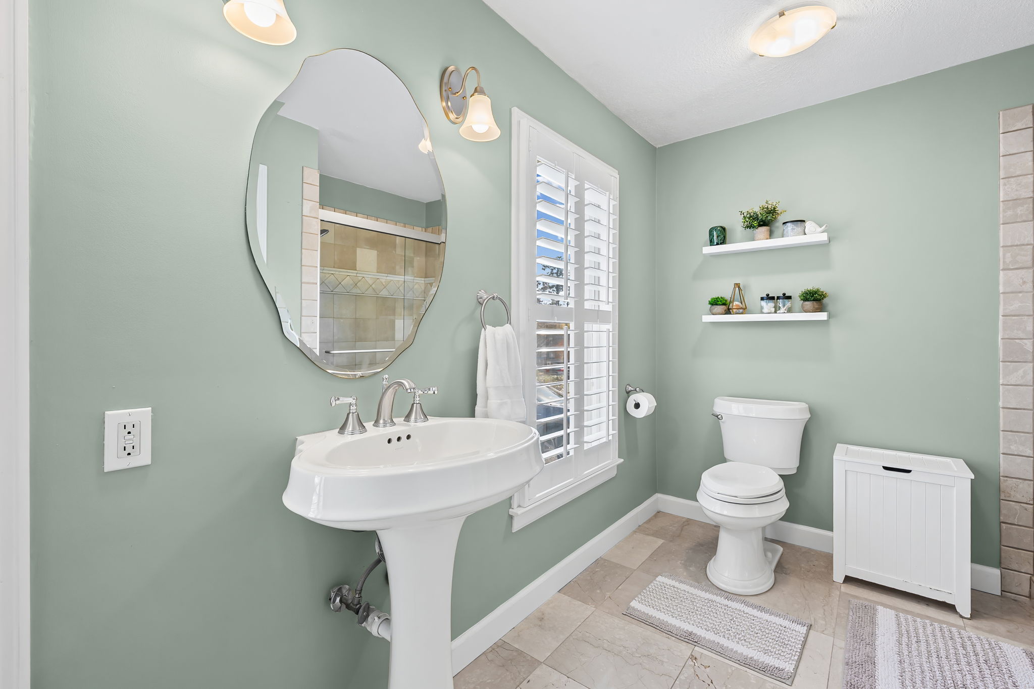 3 Plantation Dr NE a, Atlanta, GA 30324, USA Photo 17