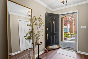 3 Plantation Dr NE a, Atlanta, GA 30324, USA Photo 2