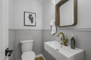  Photo 30