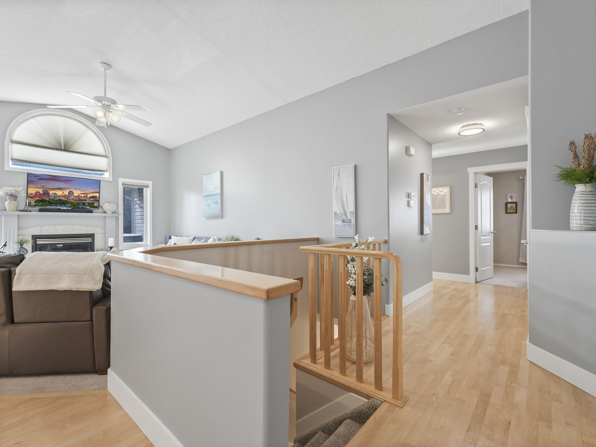 Photo 37