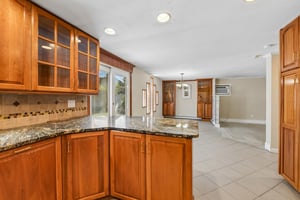 Reydon Way-S1010-020.jpg