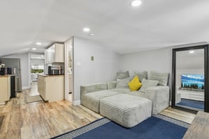 Reydon Way-S1010-033.jpg