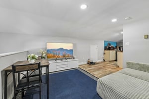 Reydon Way-S1010-034.jpg