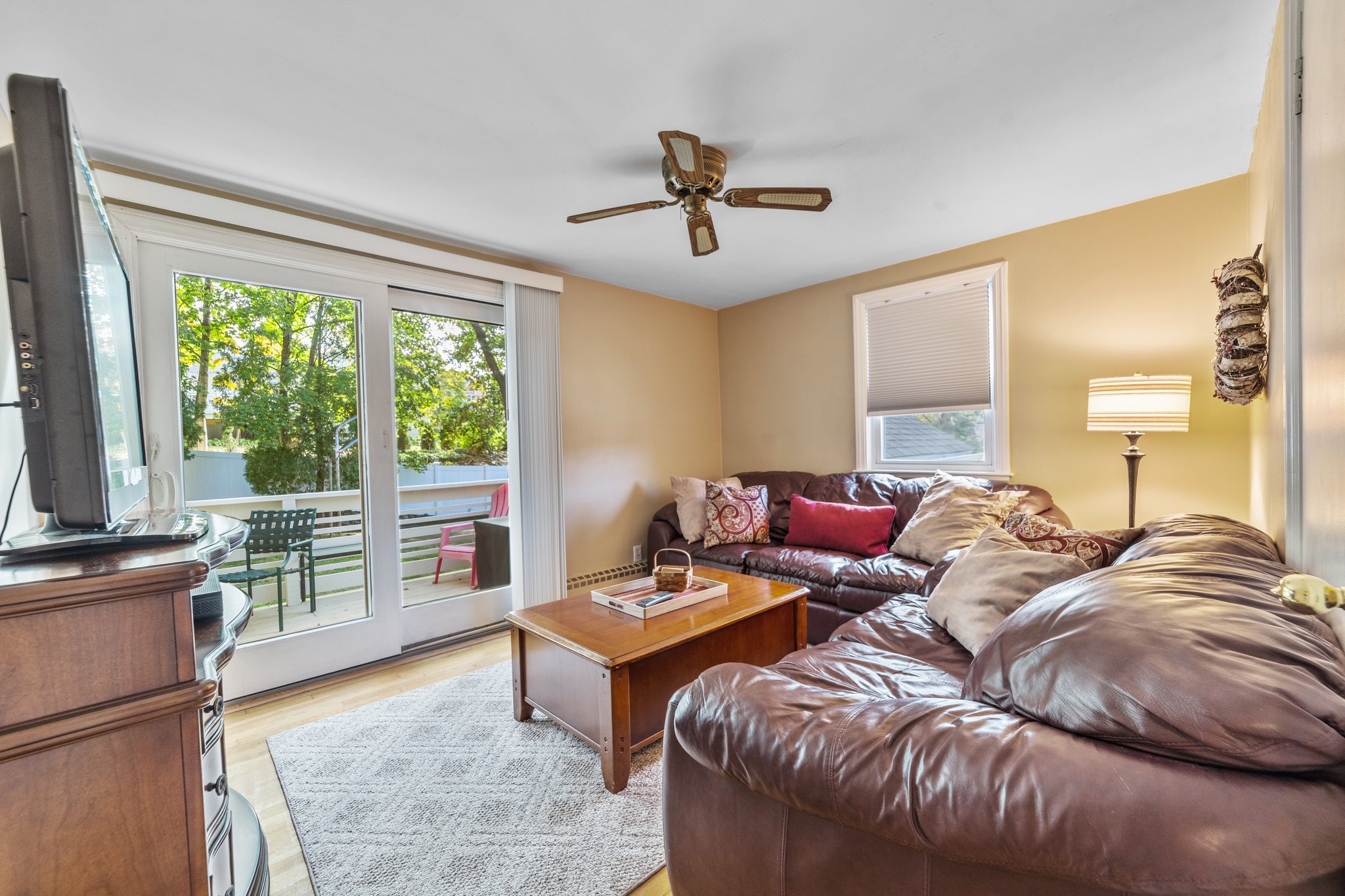 3 Reynolds St, Canton, MA 02021, USA Photo 10