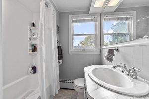 3 Reynolds St, Canton, MA 02021, USA Photo 7