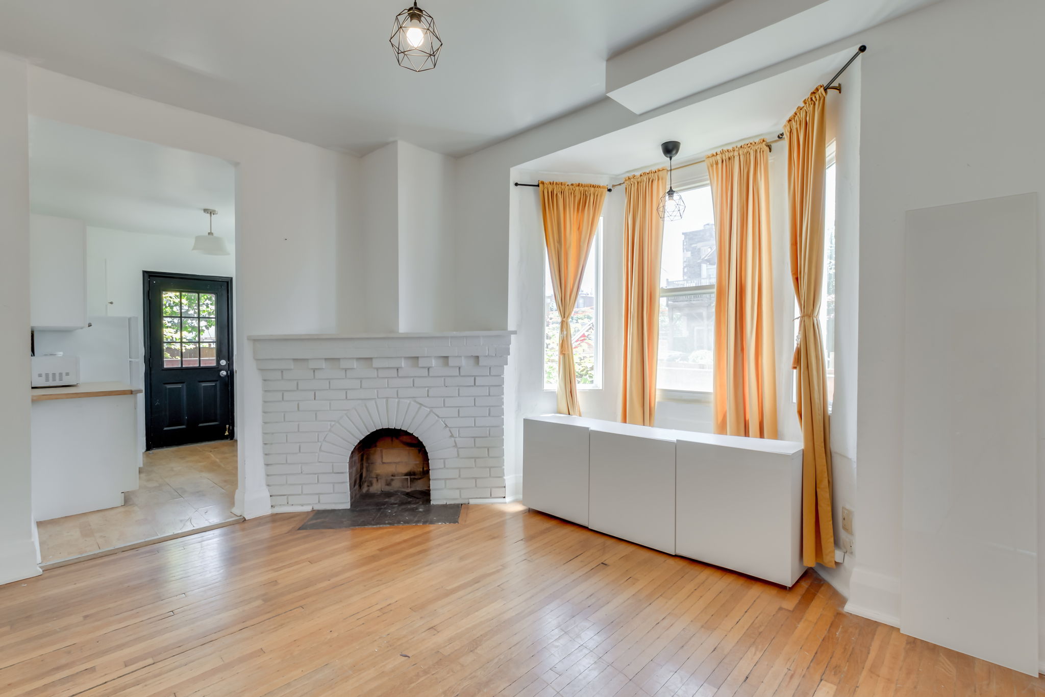 Toronto property showcase — delivered property photograph 2