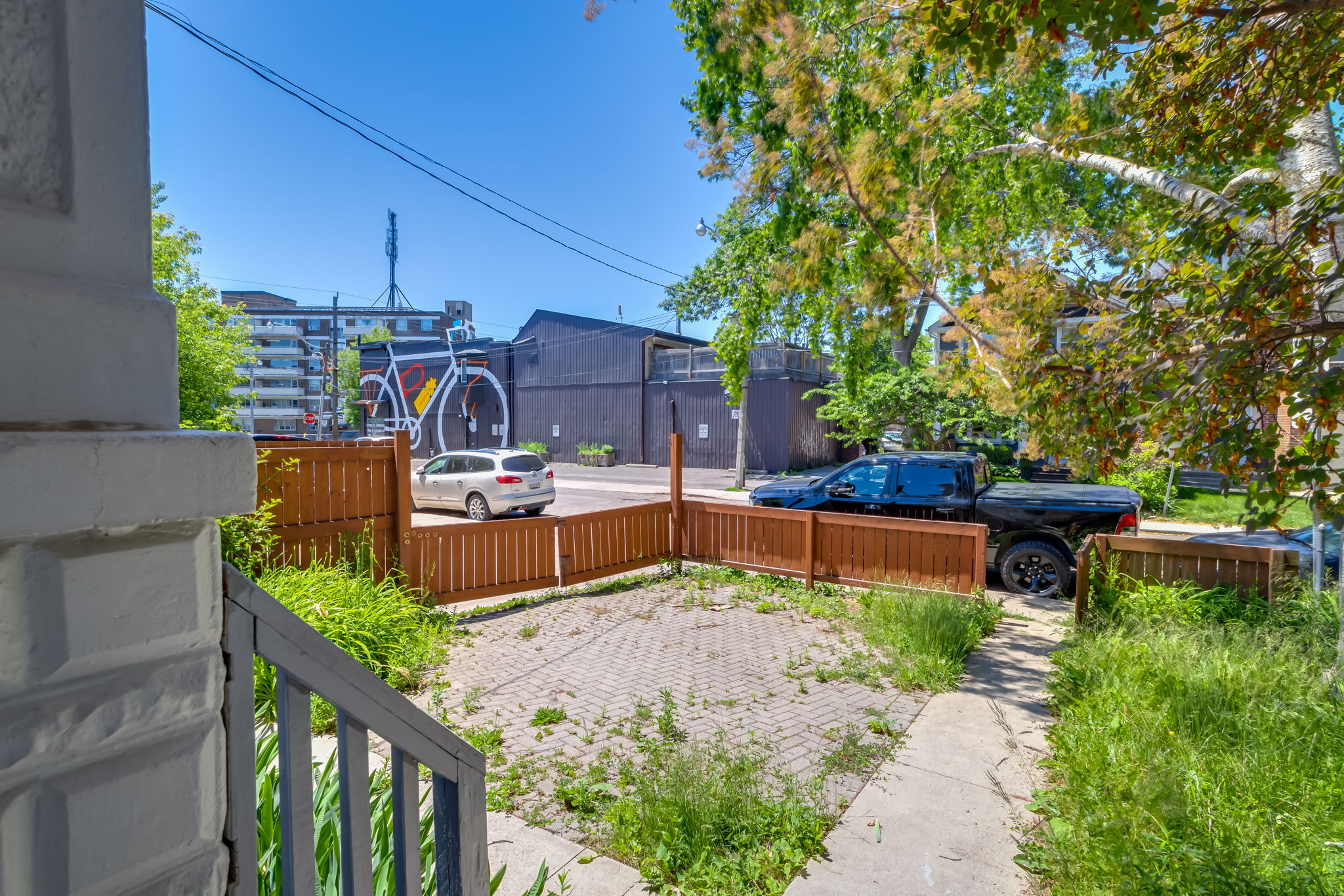 Toronto property showcase — delivered property photograph 33