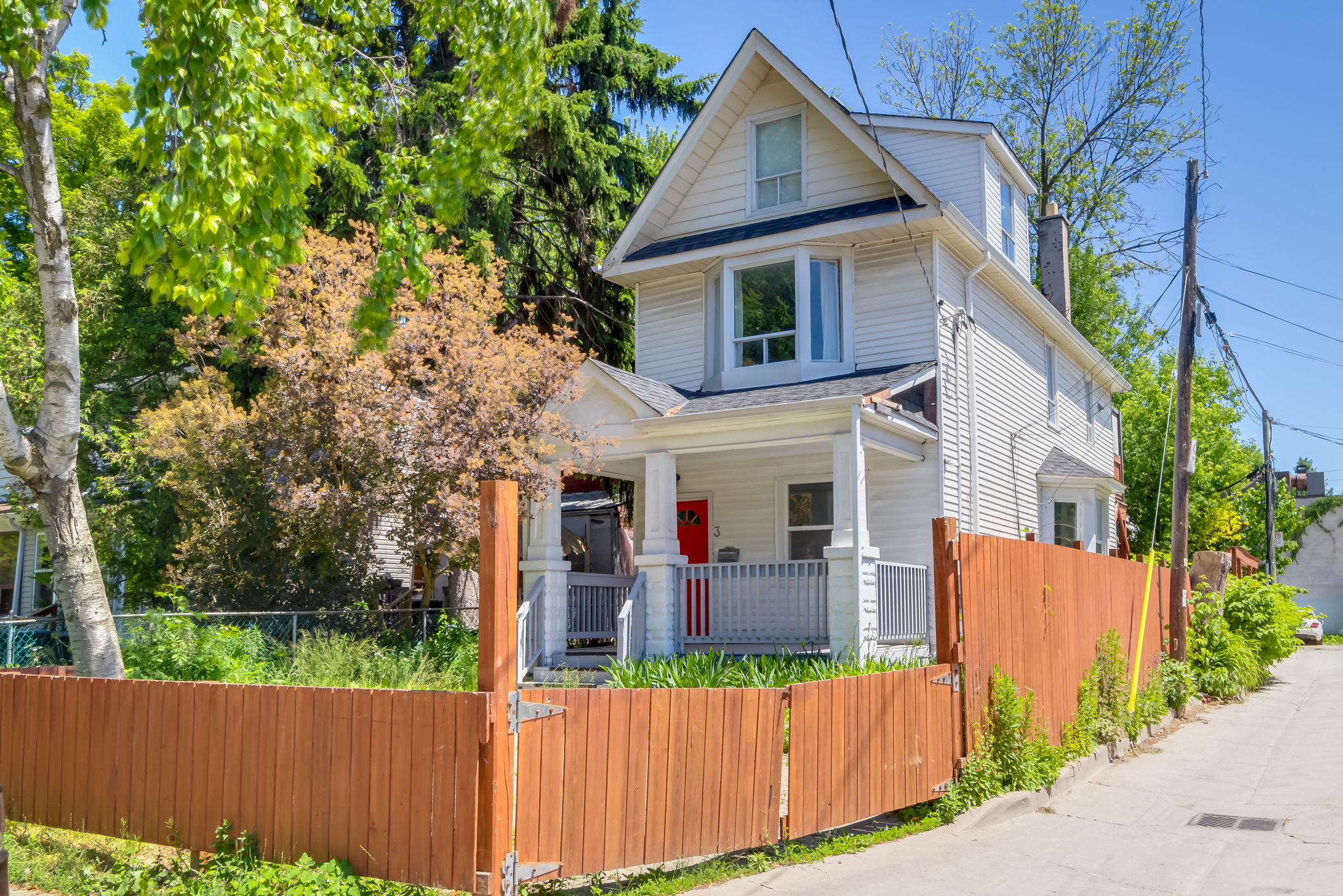 Toronto property showcase — delivered property photograph 35