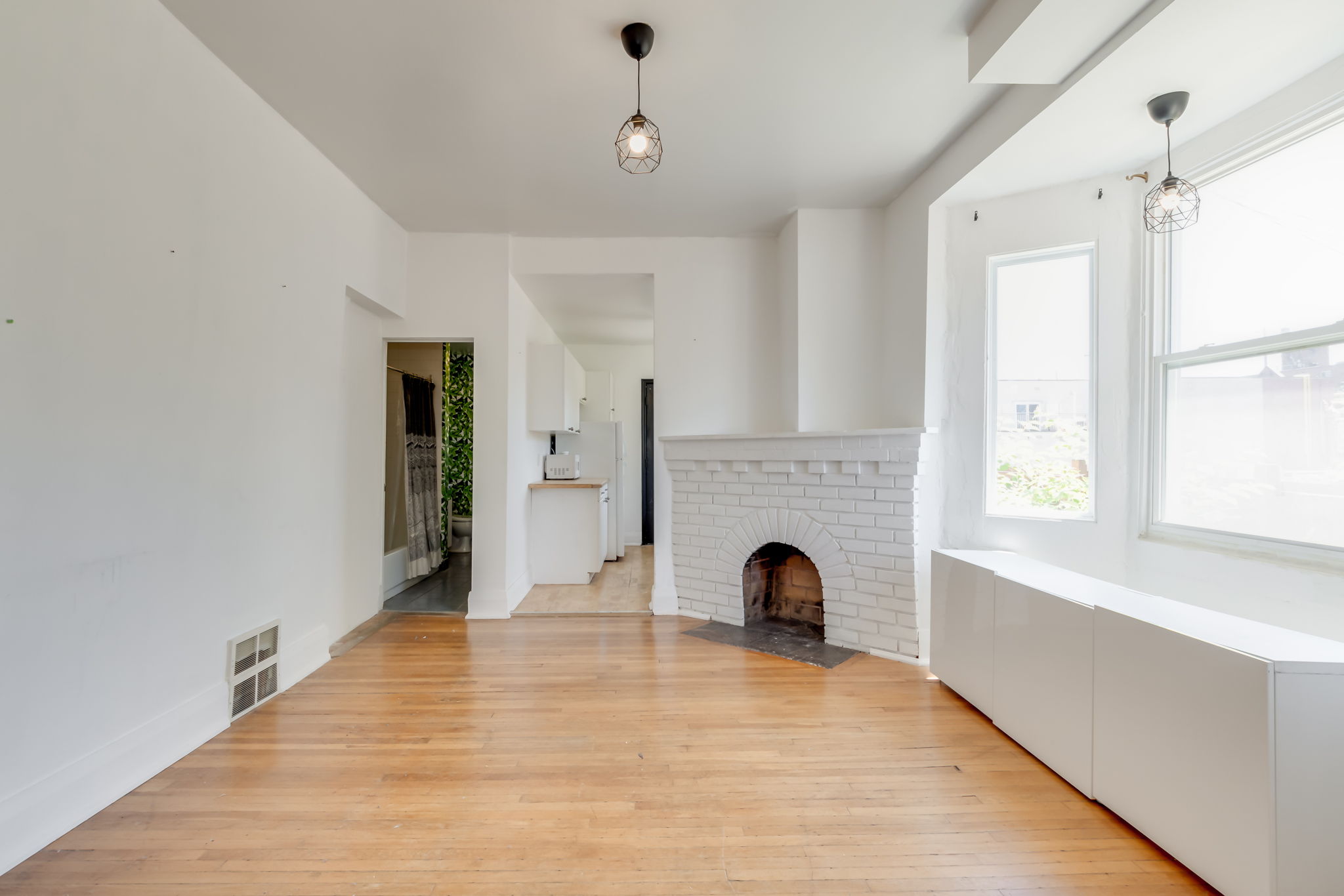 Toronto property showcase — delivered property photograph 8