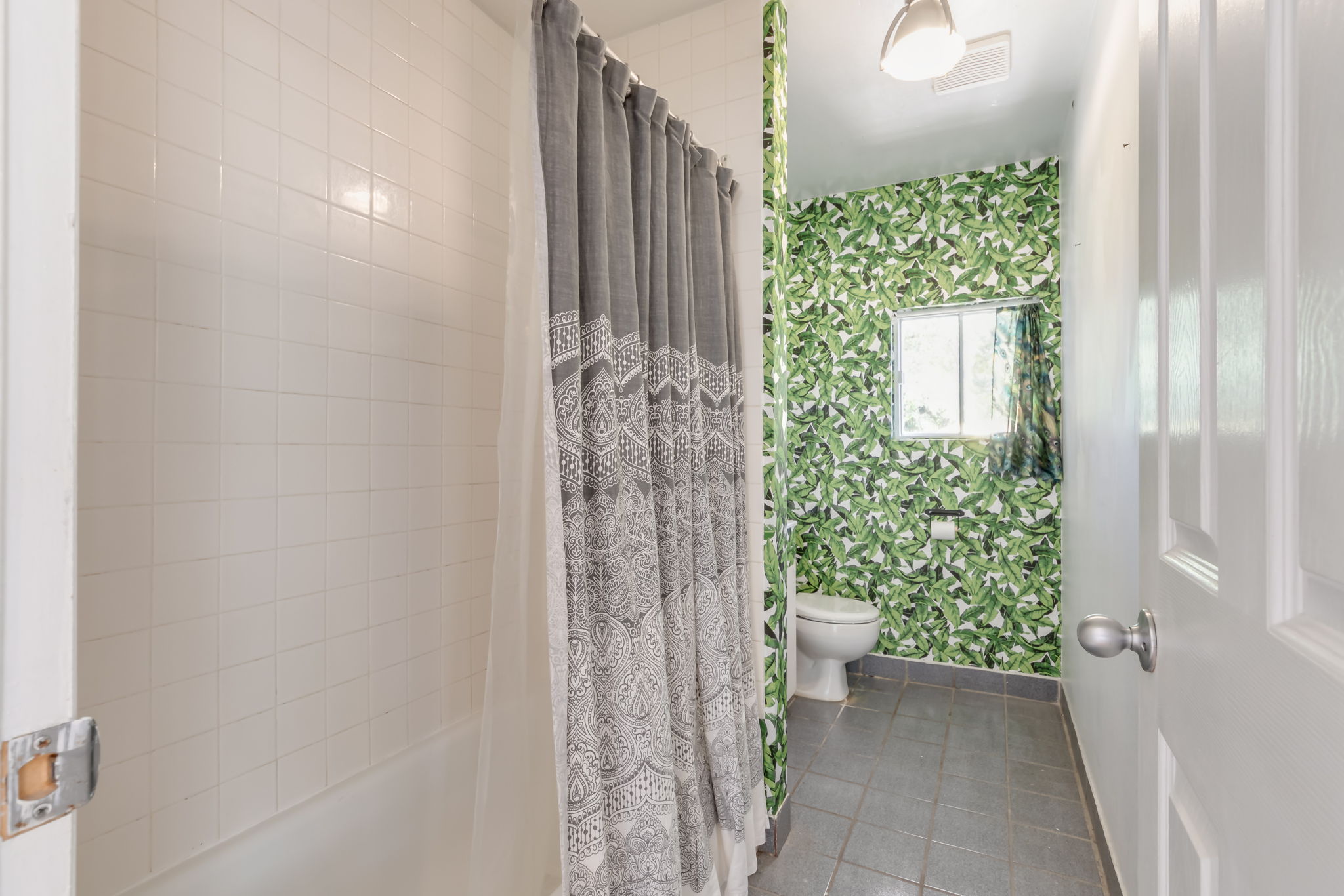 Toronto property showcase — delivered property photograph 17
