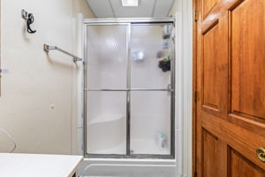  Photo 49