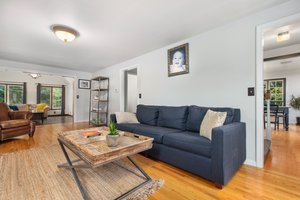 3 Robin Rd, West Newbury, MA 01985, USA Photo 5