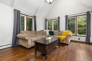 3 Robin Rd, West Newbury, MA 01985, USA Photo 7