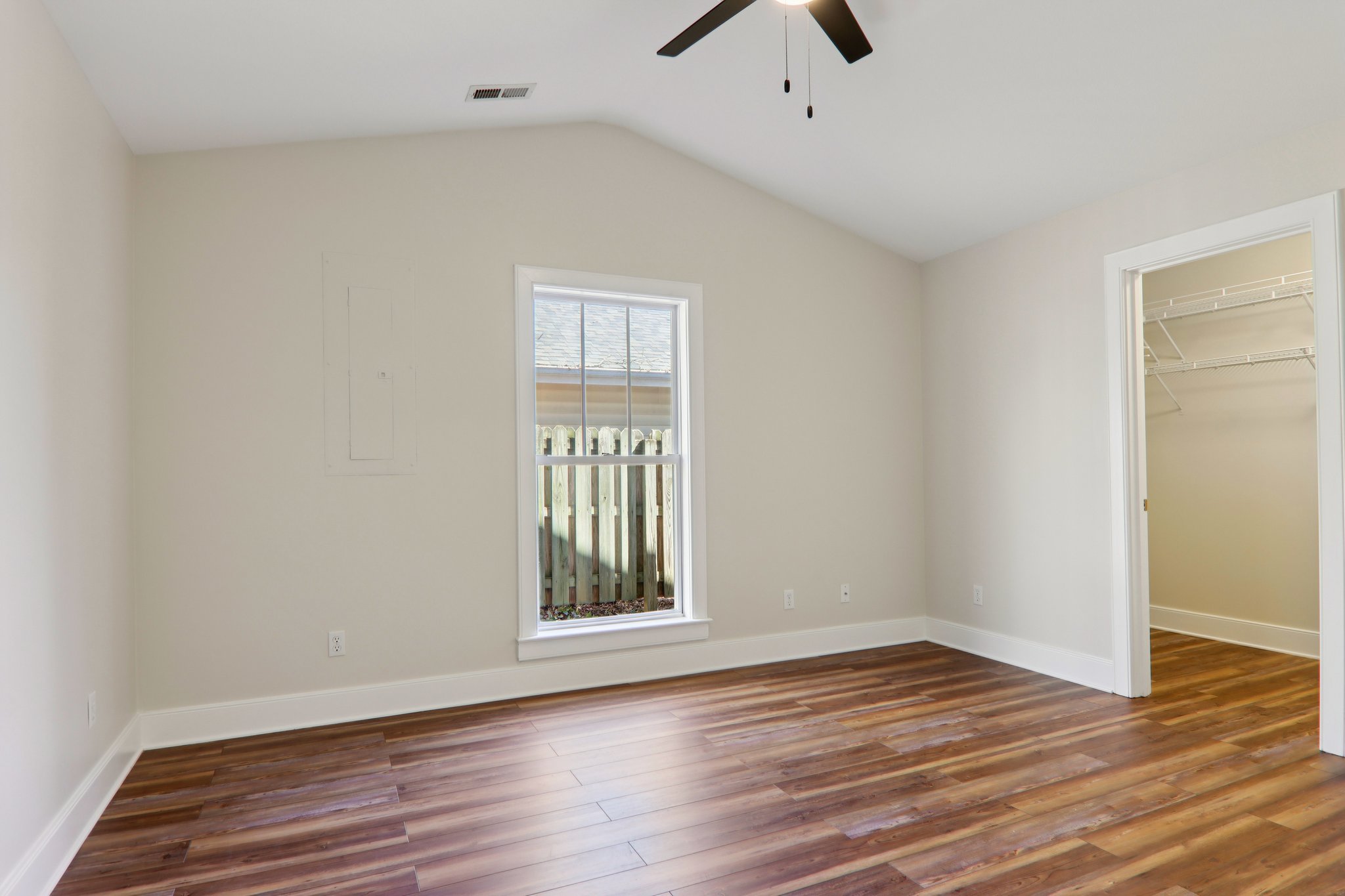 Rosemont Ct-S1303-038.jpg